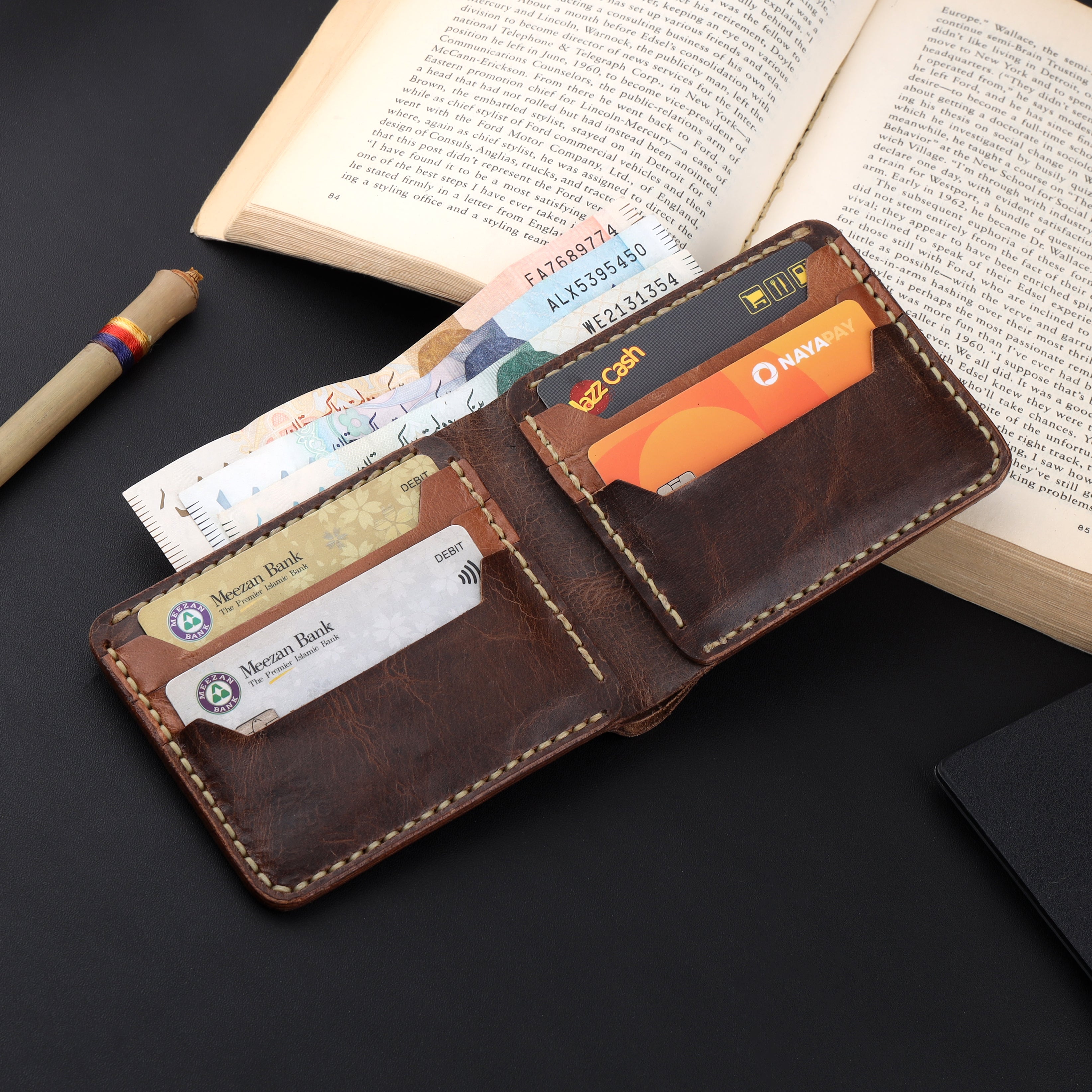 CLASSIC BIFOLD GENUINE LEATHER PURSE/WALLET BW-01