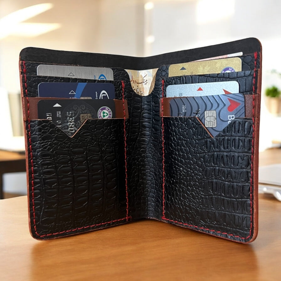 The MASTERPIECE: A LEATHER CARDHOLDER - BLACK COLOR VOL-01